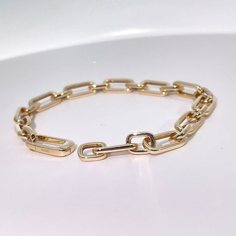 PAPERCLIP PAVÉ BRACELET